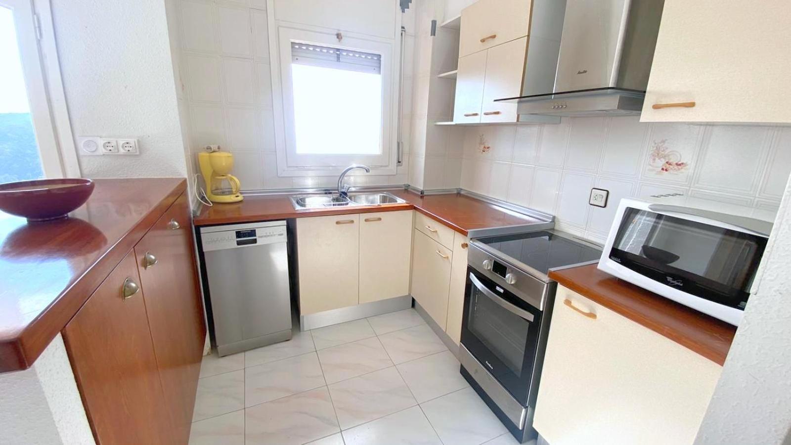 Garbinell 1 2 Apartment Росес Екстериор снимка